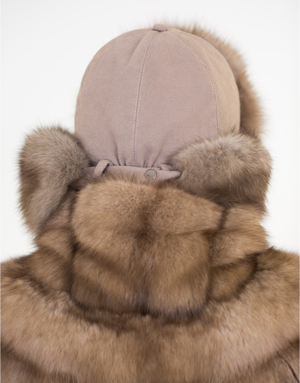 Ушанка з хутра соболя